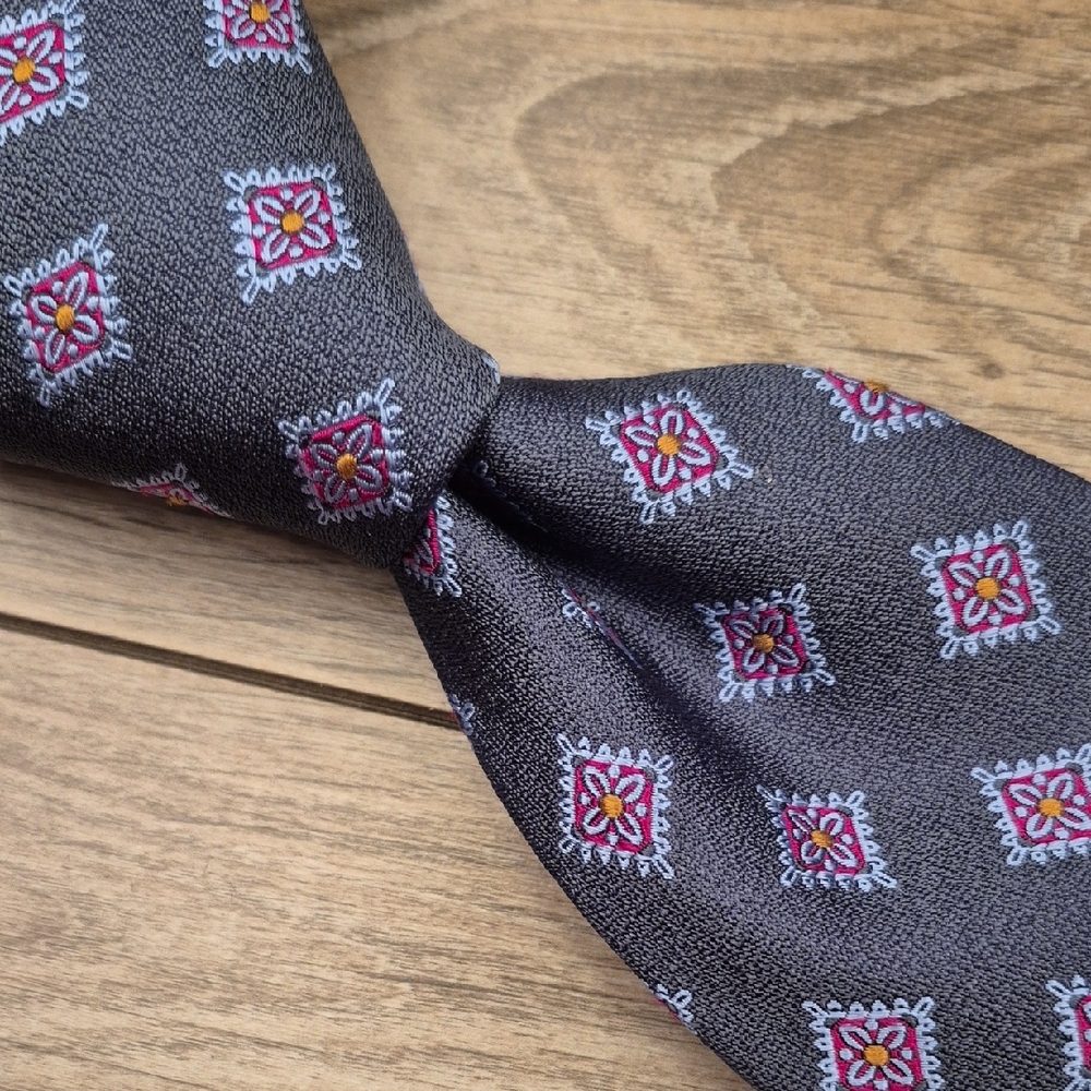 ROBERT TALBOTT Best of Class Italy Metallic Grey Silver Red Floral Mens Silk Tie